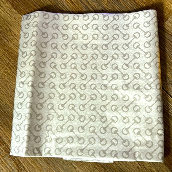 Gucci Horsebit Ribbon & Tissue - Picture 4 of 6